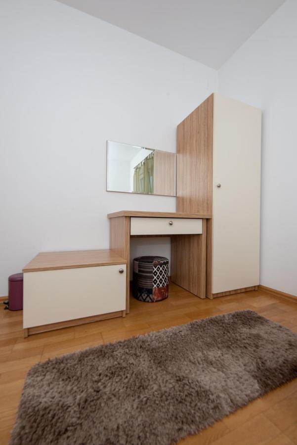 Apartmani Spoljar 주파나 외부 사진