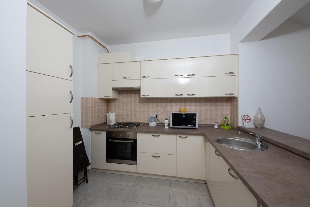 Apartmani Spoljar 주파나 외부 사진