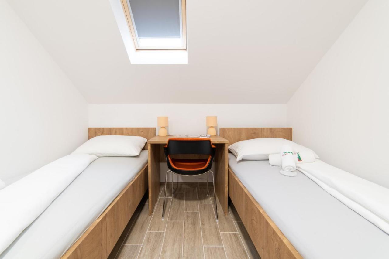 Apartmani Spoljar 주파나 외부 사진